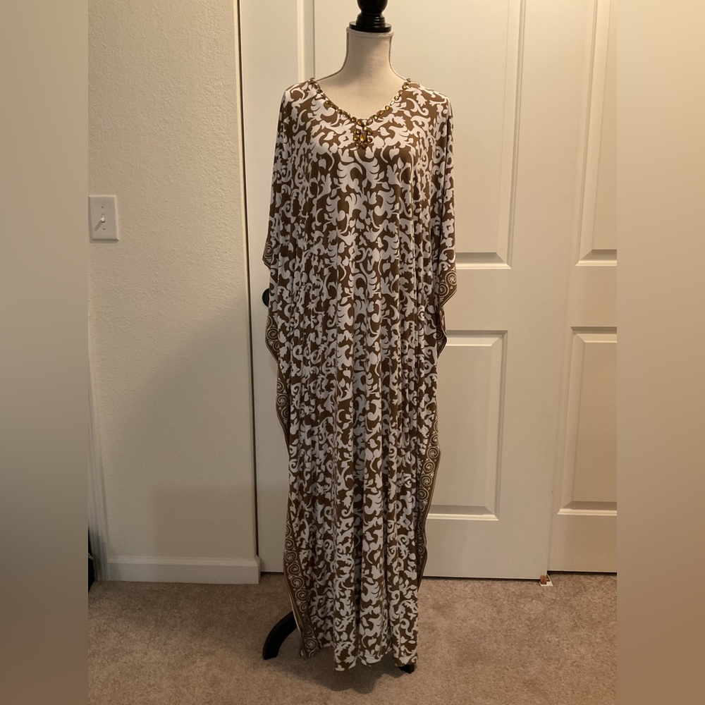 Joan Rivers beautiful caftan - never worn!